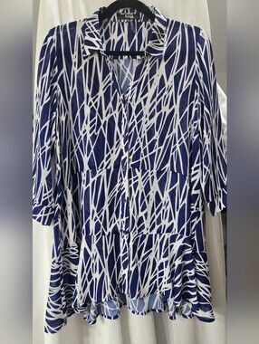 LIOR PARIS Navy & White Abstract Button Front Blouse